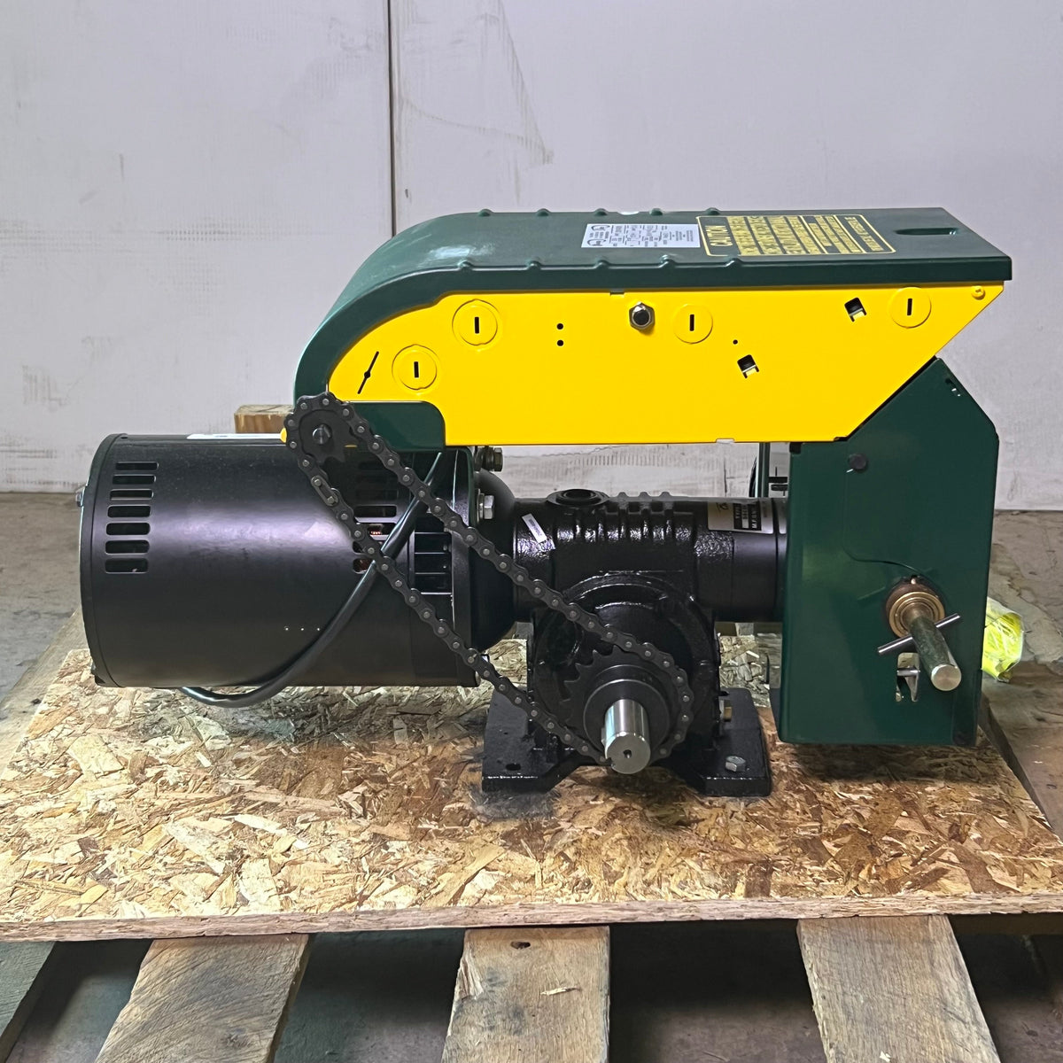 OPERA-GH Heavy Duty Hoist Operator 22"L x 13"W x 8"H Green/Black OGH 6114-0M00