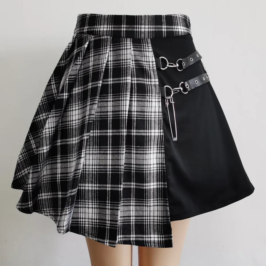 Plaid Gothic Pleated Mini Skirt – Punk Chains & Buckle Accent